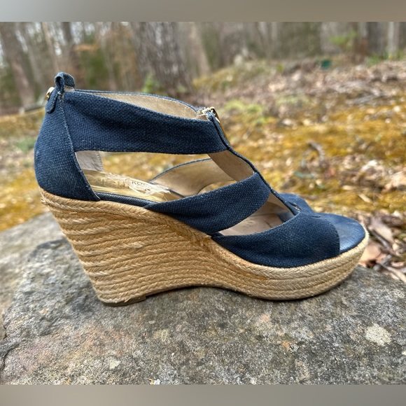 Micheal Kors Damita Wedge | canvas | 7 | Navy - Picture 4 of 16
